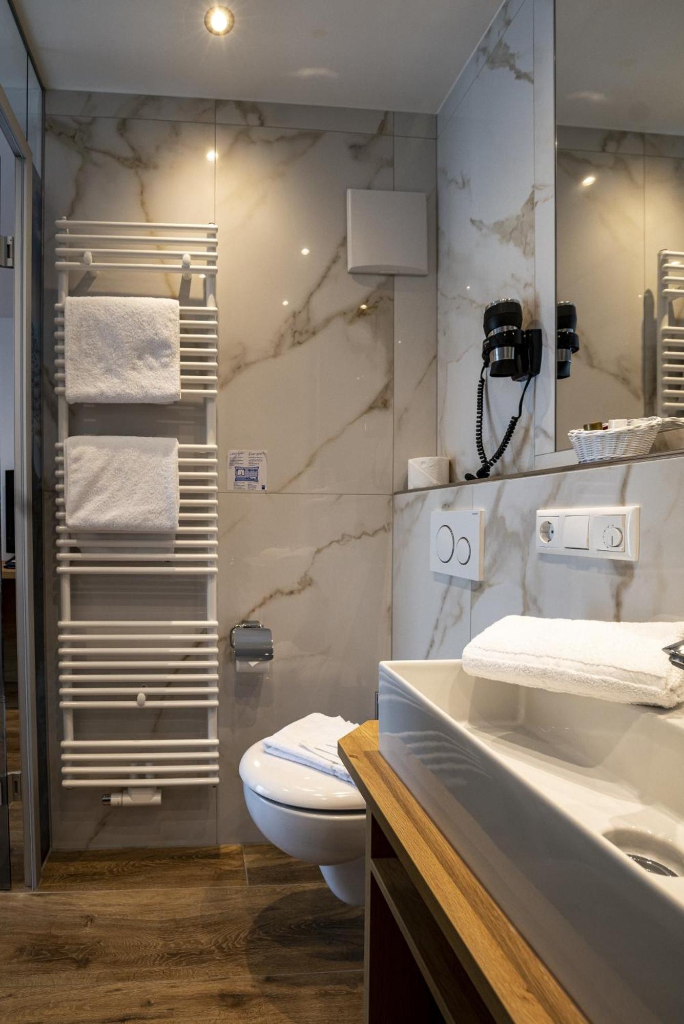 Wellness & Landhotel Prinz- Wellness & Romantik Anger Exteriör bild